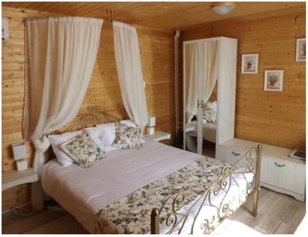 Pensiunea Pentru Tine Prietene Arcani Phòng bức ảnh